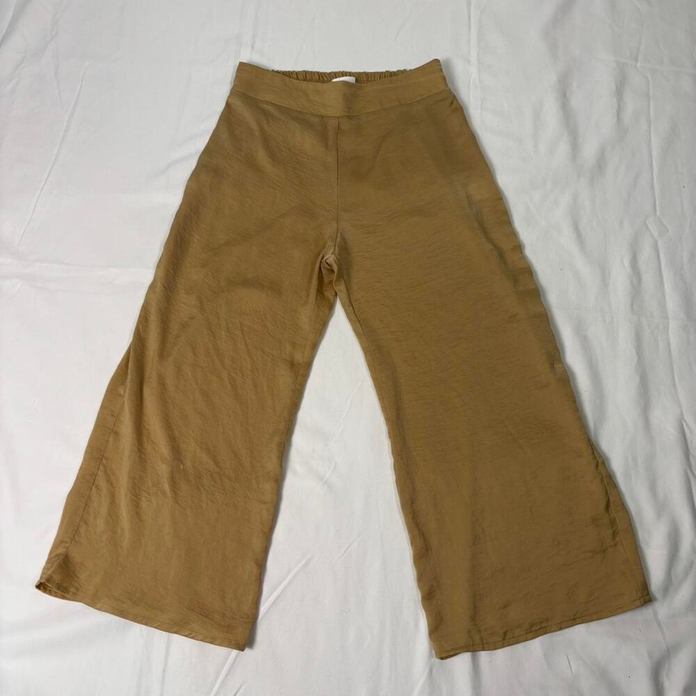 Gold wide leg capri pants